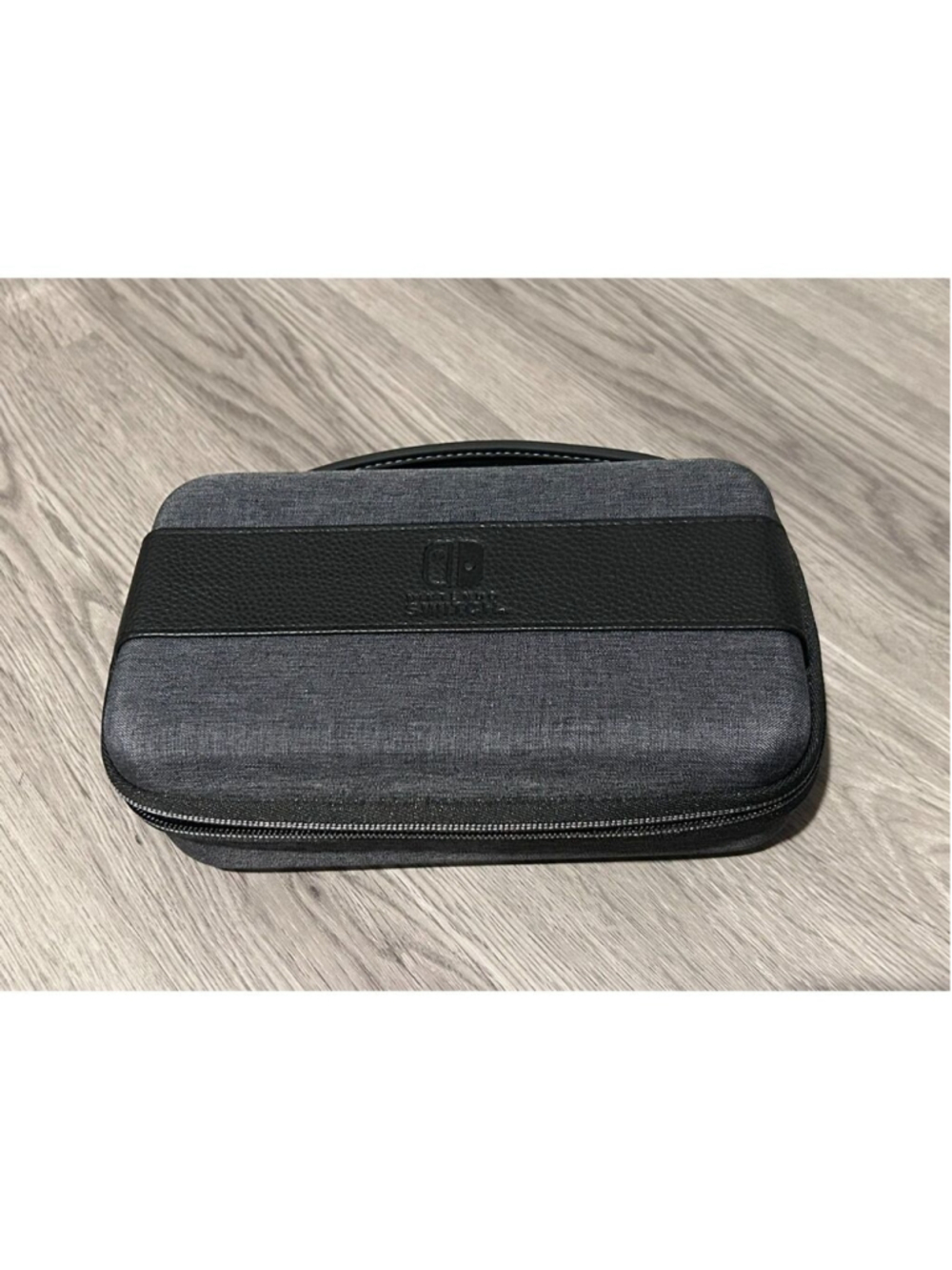Official Nintendo Switch Deluxe Travel Carry Case Storage Organizer Gray - Picture 9 of 10